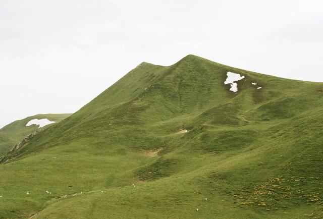 Environs de Clermont-Ferrand, Auvergne-Rh&ocirc;ne-Alpes. 2013