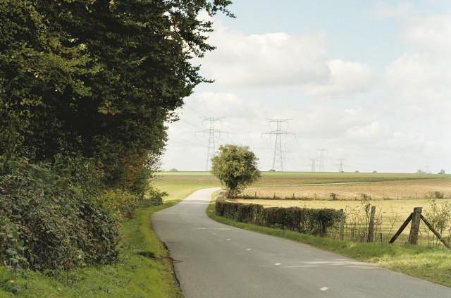 D62 entre B&eacute;zancourt et la N31, Normandie. 2006