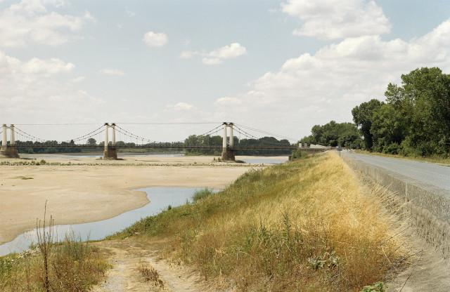 Montjean-sur-Loire, Maine-et-Loire. Pays de la Loire. 2004