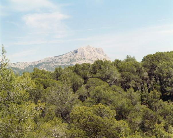 Montagne Sainte-Victoire. Bouches-du-Rh&ocirc;ne, Provence-Alpes-C&ocirc;tes d'Azur. 2002