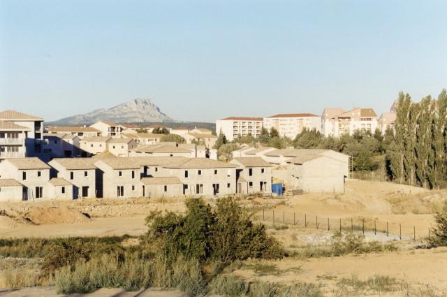 Montagne Sainte-Victoire, Bouches-du-Rh&ocirc;ne, Provence-Alpes-C&ocirc;tes d'Azur. 2005