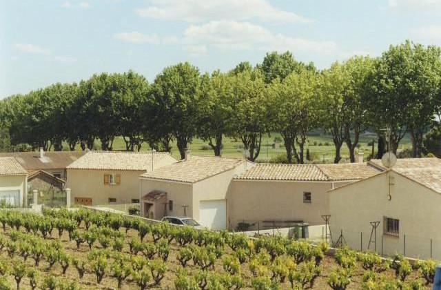 Lieuran-Cabri&egrave;res, Occitanie. 2006